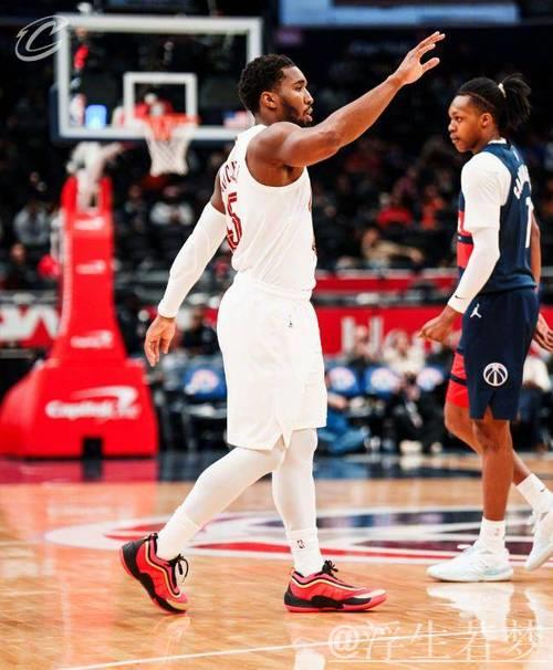 骑士战胜奇才:米切尔砍下赛季新高48分,莫布里贡献23+13+6 骑士战胜奇才:米切尔砍下赛季新高48分,莫布里贡献23+13+6